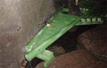 KٍV